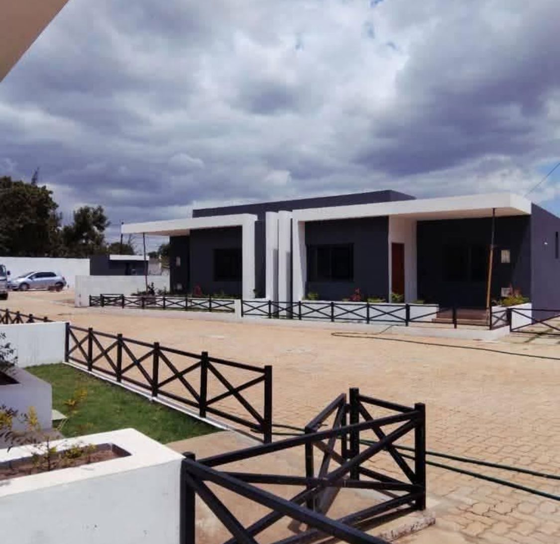 Apartamento Tipo 2 - Condomínio Fechado - Matola Rio - Zona da Mozal, Matola