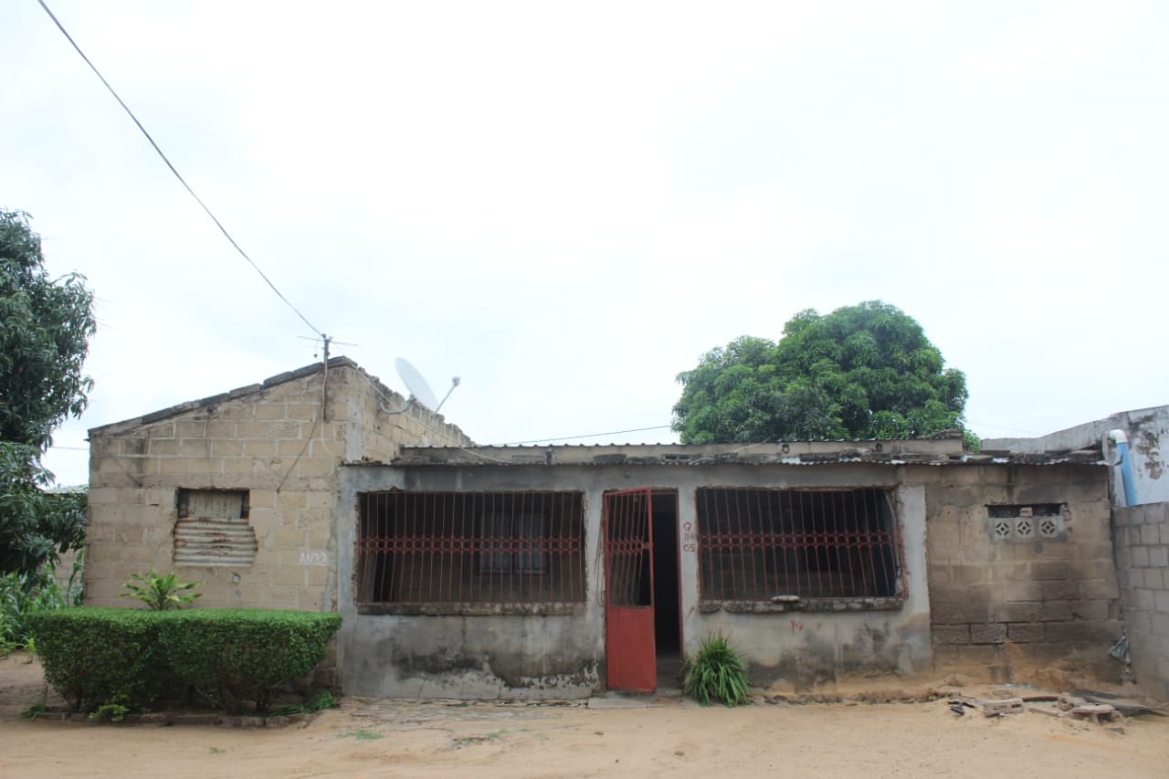 Apartamento Tipo 4 (Inacabado) – Bairro Intanka 1, Q 11 - Município da Matola - Próxima à 2.ª Rotunda Circular