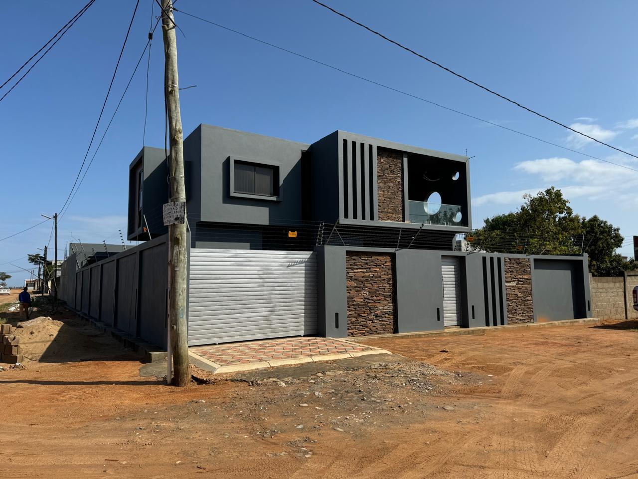 Duplex Tipo 4 - Bairro da Guava - Rua da Paz - Marracuene - Prov. de Maputo